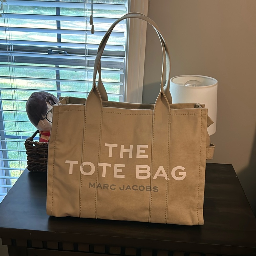Marc Jacob’s Tote Bag